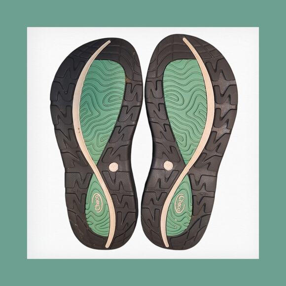 Chaco Women's Sandals – Size 7 – Adventure-Ready & Comfortable! - Picture 6 of 9